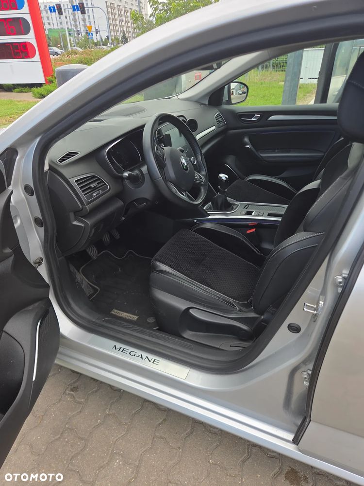 Renault Megane 1.2 Energy TCe Intens - 22