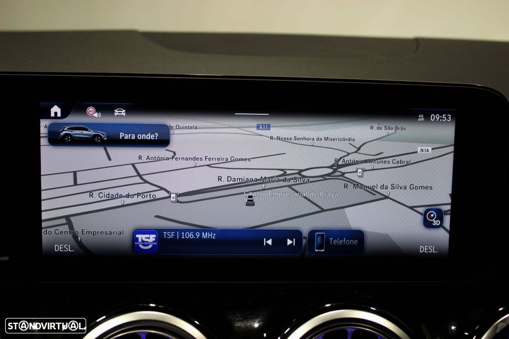 Mercedes-Benz GLA 180 d AMG Line - 34