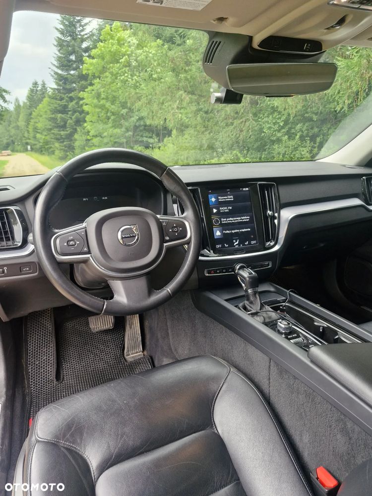 Volvo S60 T6 AWD Momentum Pro - 18