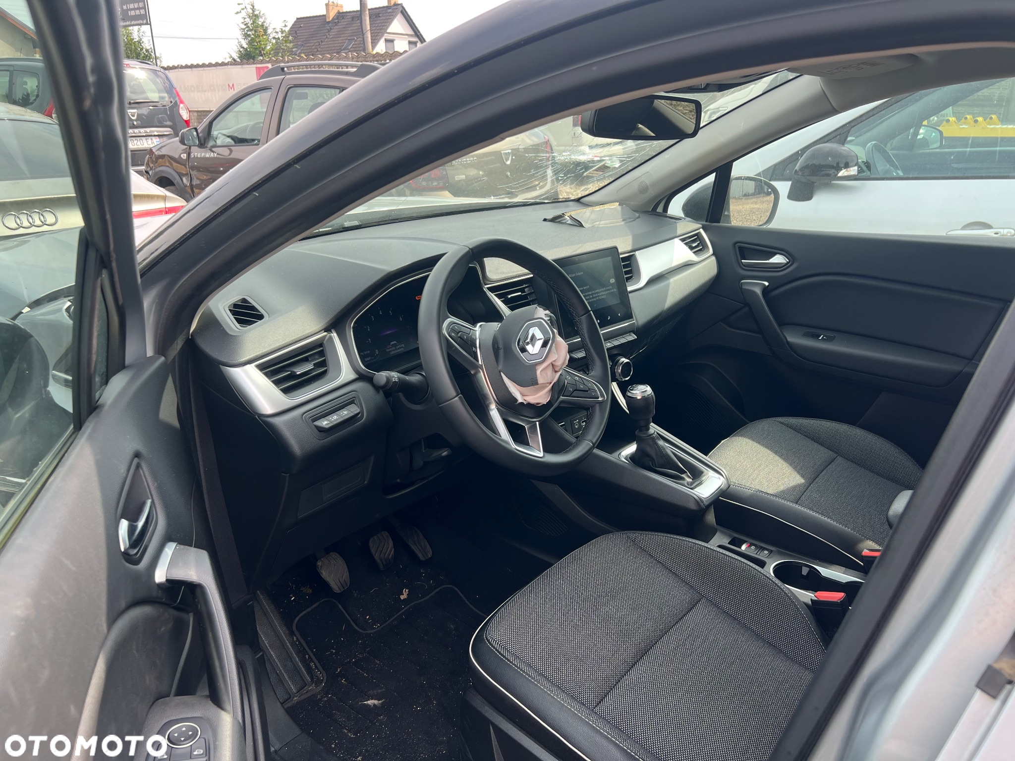 Renault Captur TCe 90 INTENS - 5