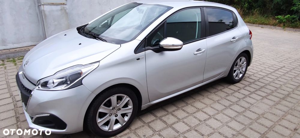 Peugeot 208 1.6 BlueHDi Active - 1