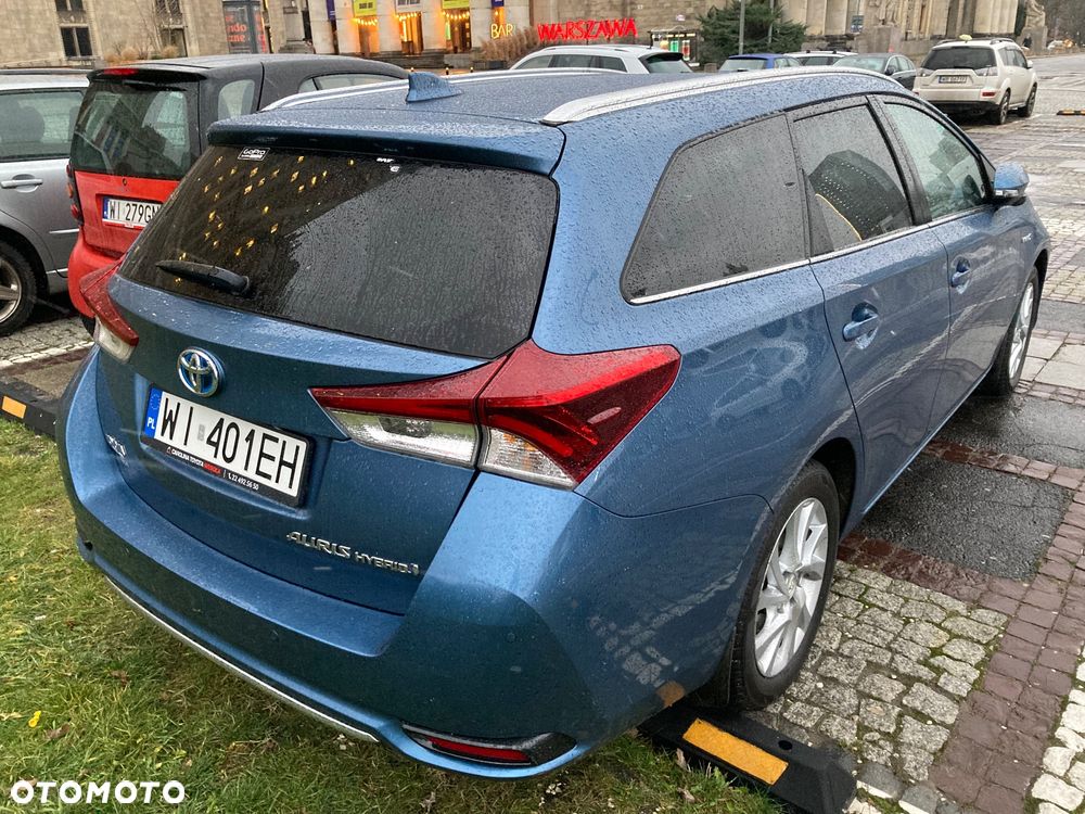 Toyota Auris Hybrid 135 Prestige - 3