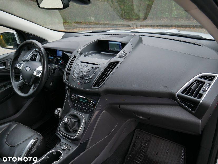 Ford Kuga - 6
