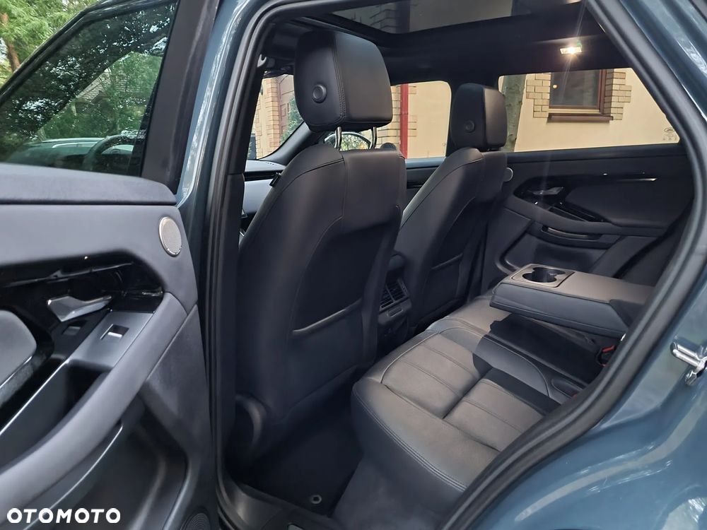 Land Rover Range Rover Evoque P250 R-Dynamic - 29