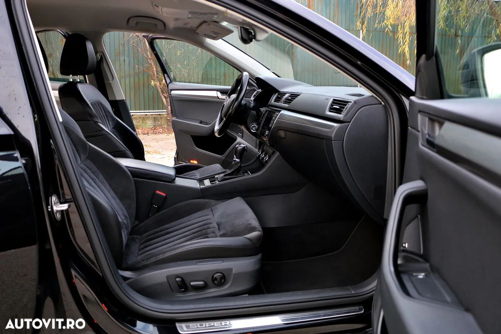 Skoda Superb 2.0 TDI DSG Style - 11