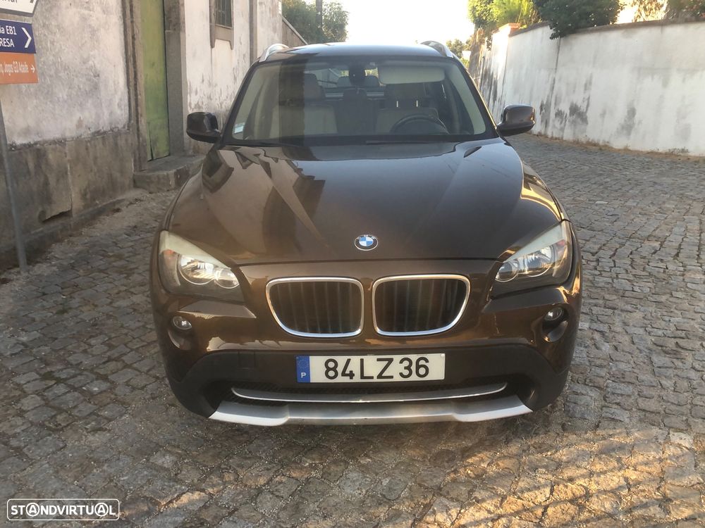 BMW X1 18 d sDrive xLine - 13