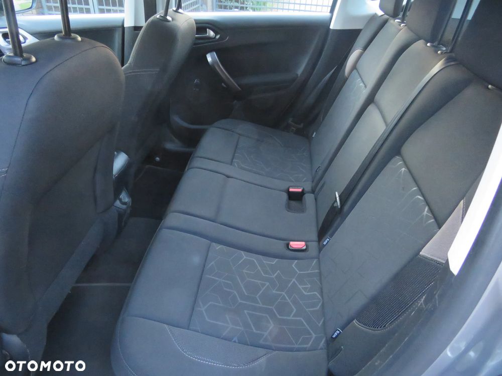 Peugeot 2008 e-HDi FAP 92 STOP & START Active - 7