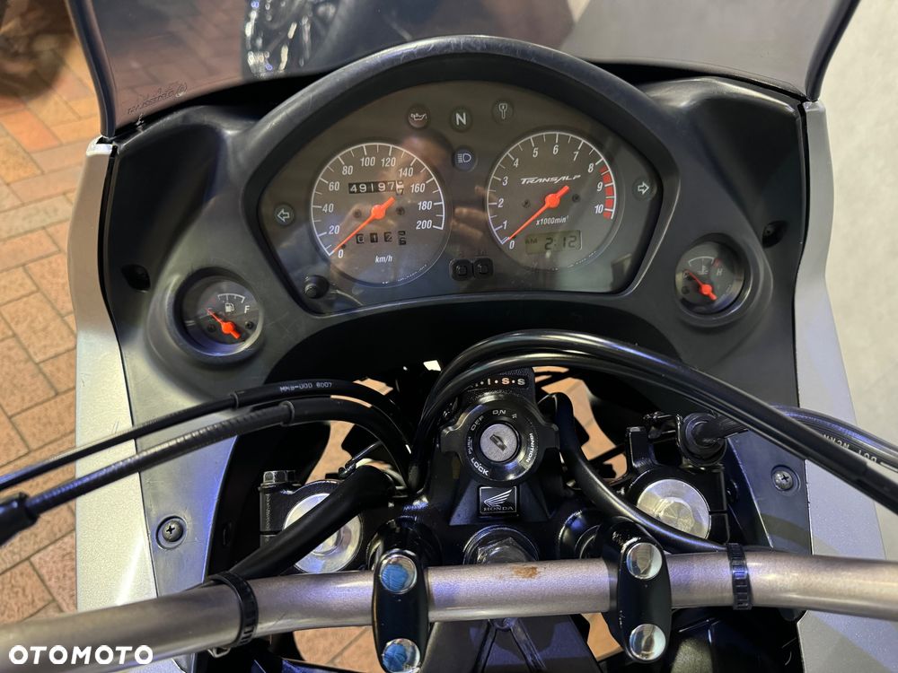 Honda Transalp - 9
