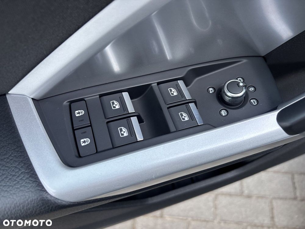 Audi Q3 Sportback - 27