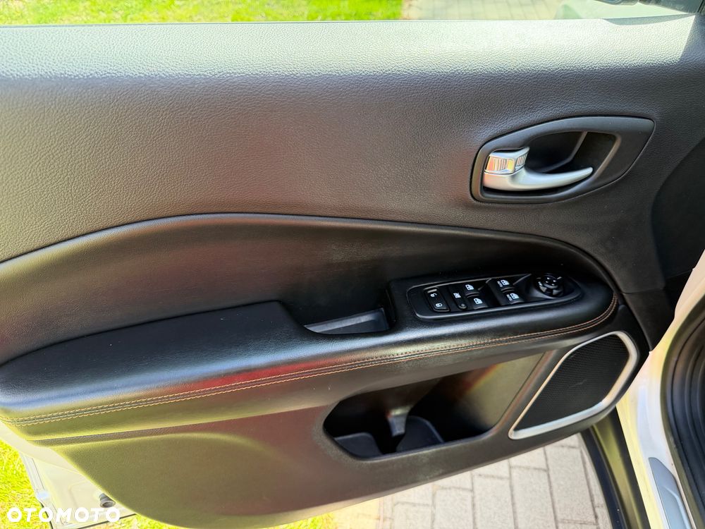 Jeep Compass 1.4 MultiAir Active Drive Automatik Limited - 22