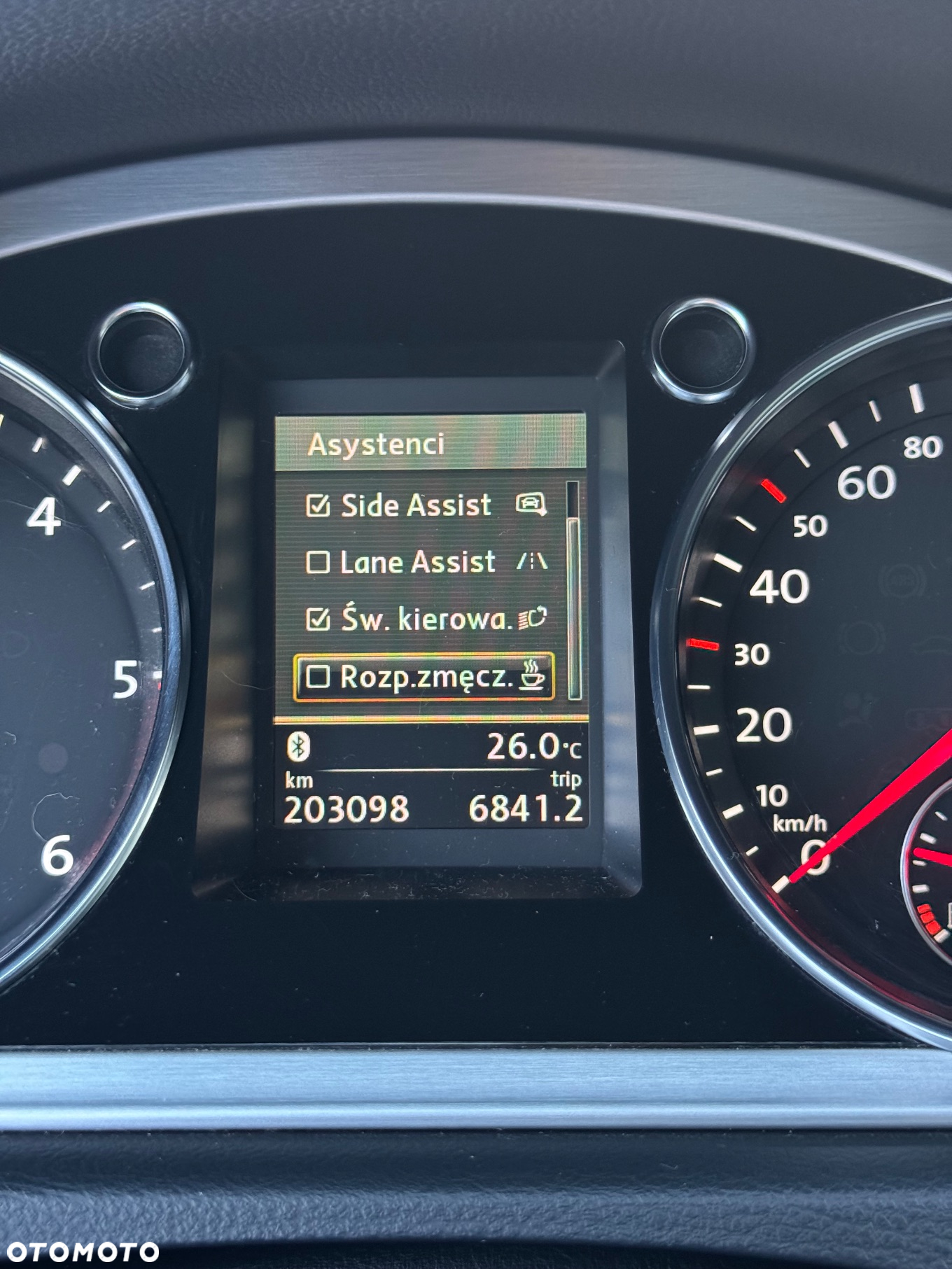 Volkswagen Passat 2.0 TDI Highline - 27
