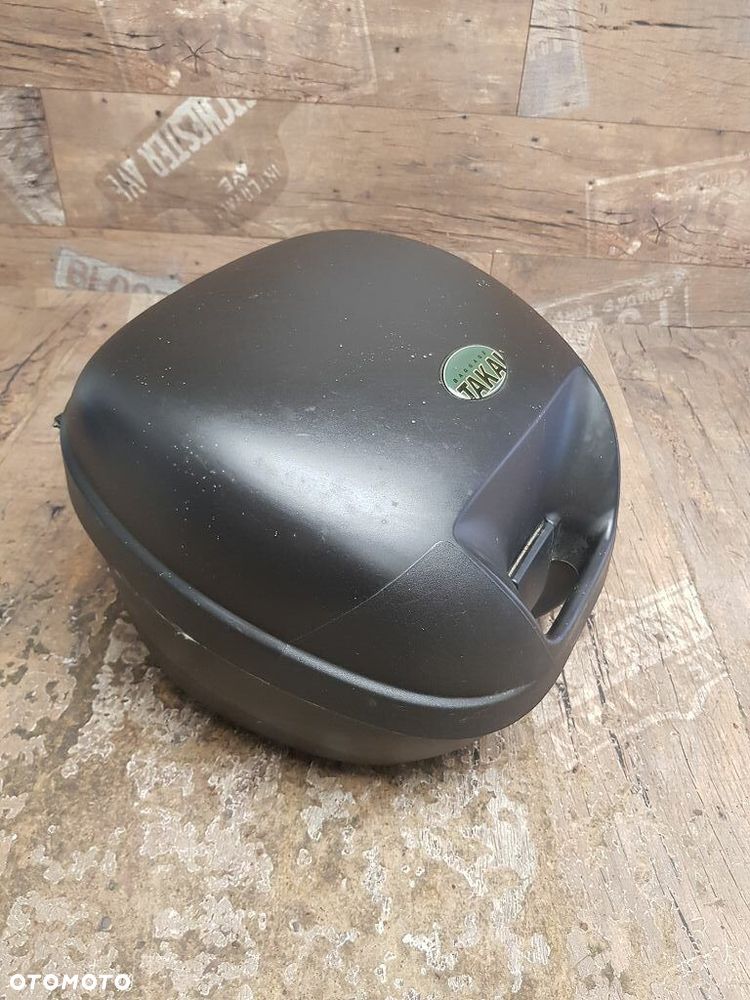 Kufer centralny Takai - 3