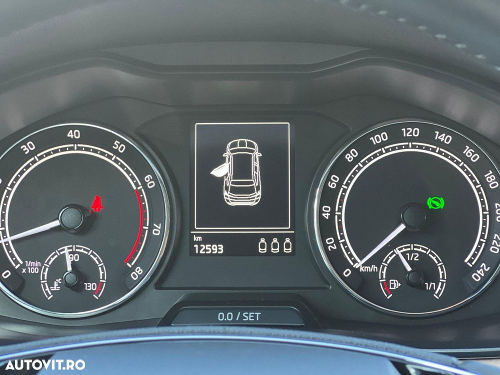 Skoda Kamiq 1.5 TSI DSG Style - 18