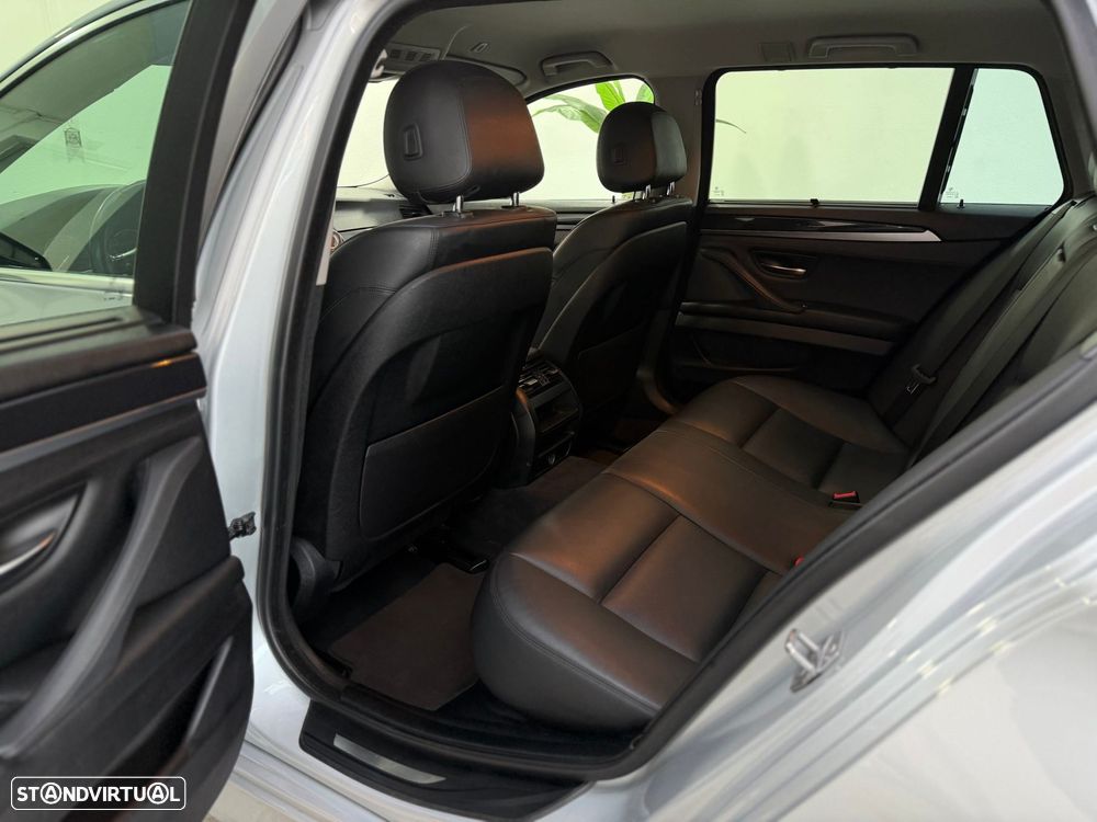 BMW 525 d Line Luxury Auto - 19