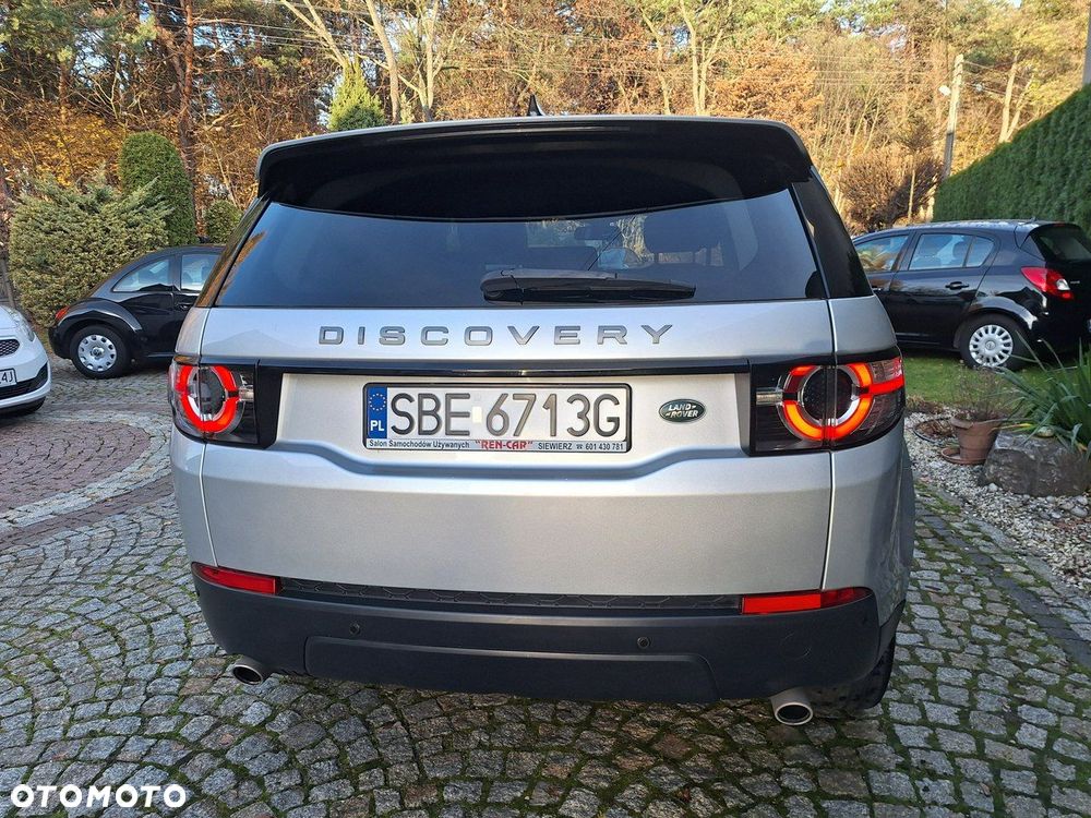 Land Rover Discovery Sport 2.0 TD4 HSE - 31