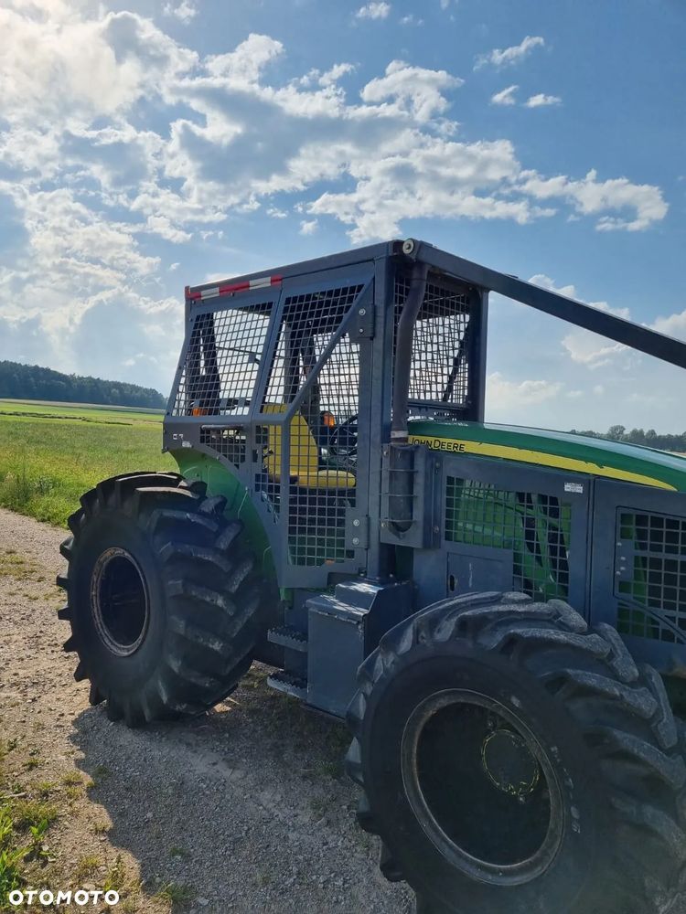 John Deere 5100M - 2