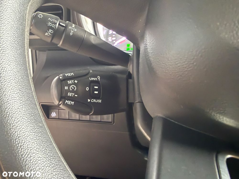 Citroën Berlingo M 1.2 PureTech Feel S&S N1 - 14