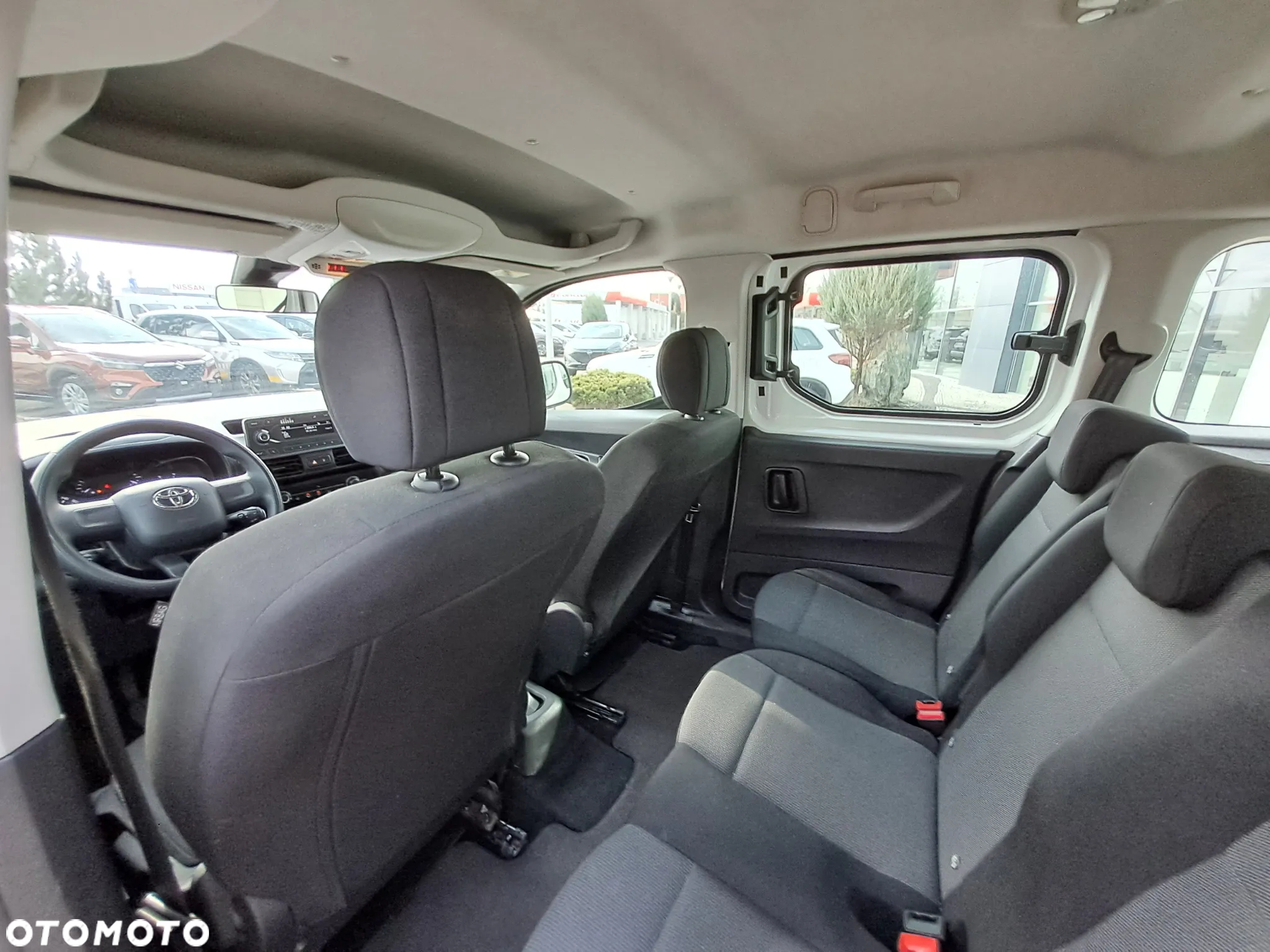 Toyota Proace City Verso Long 1.5 D-4D Business - 13