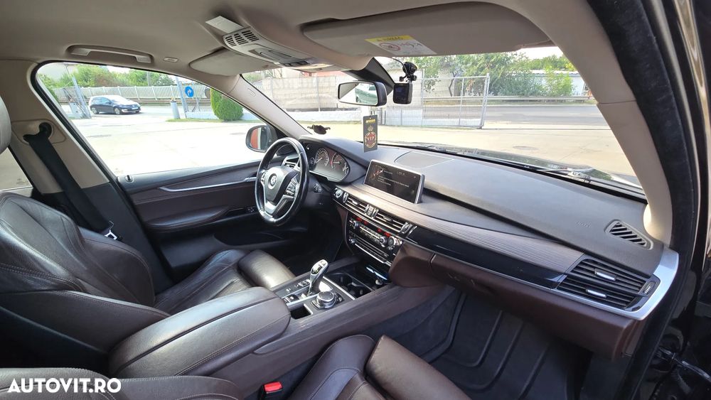 BMW X5 xDrive30d - 25