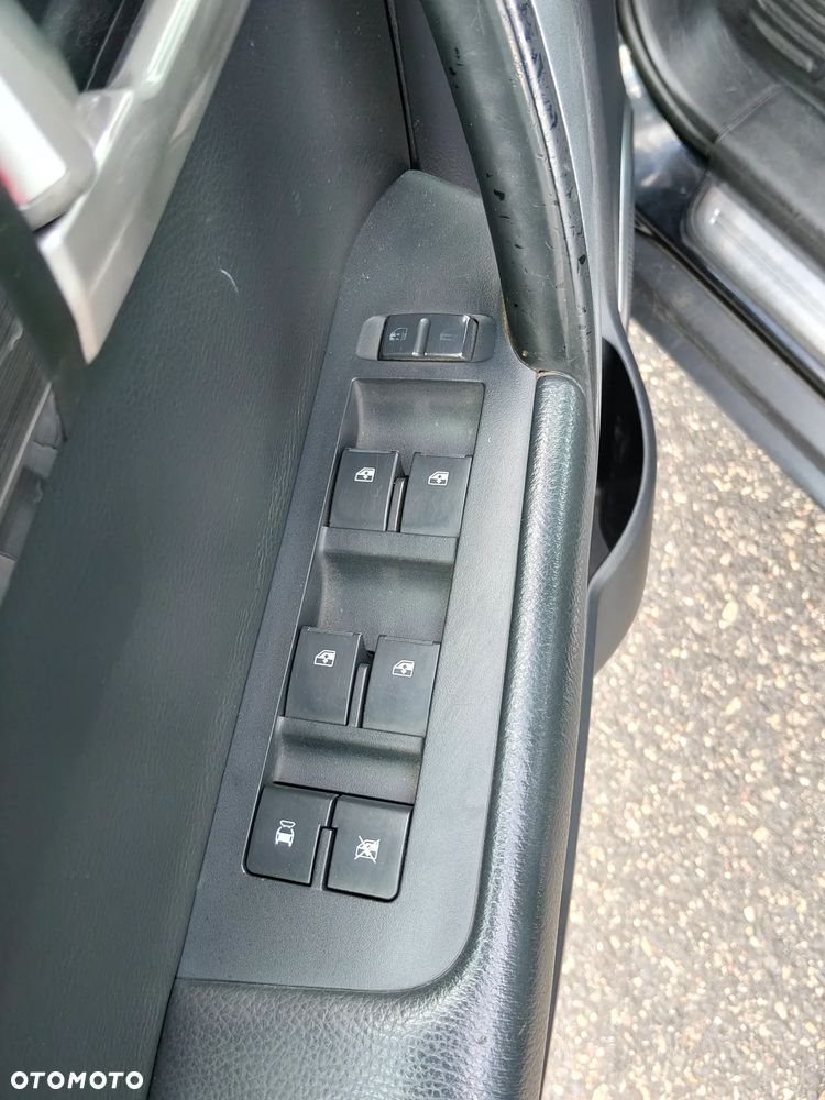 Chevrolet Captiva - 16