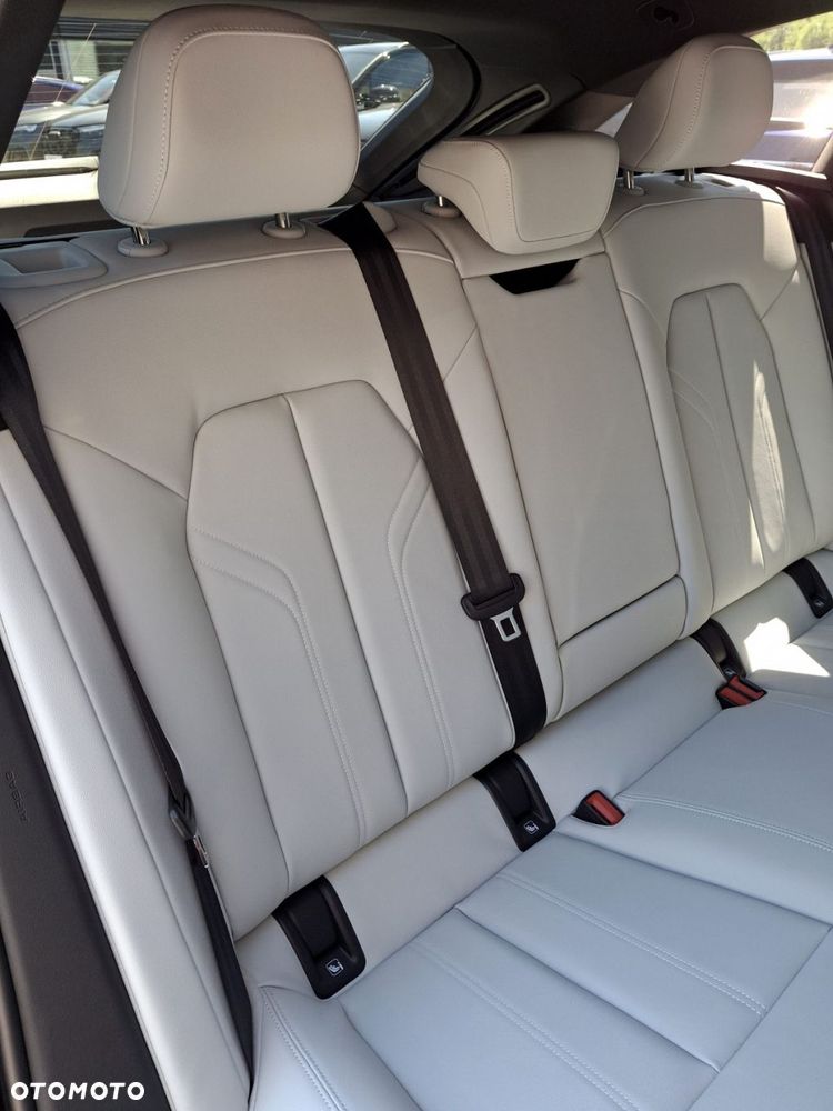 Audi A6 - 19