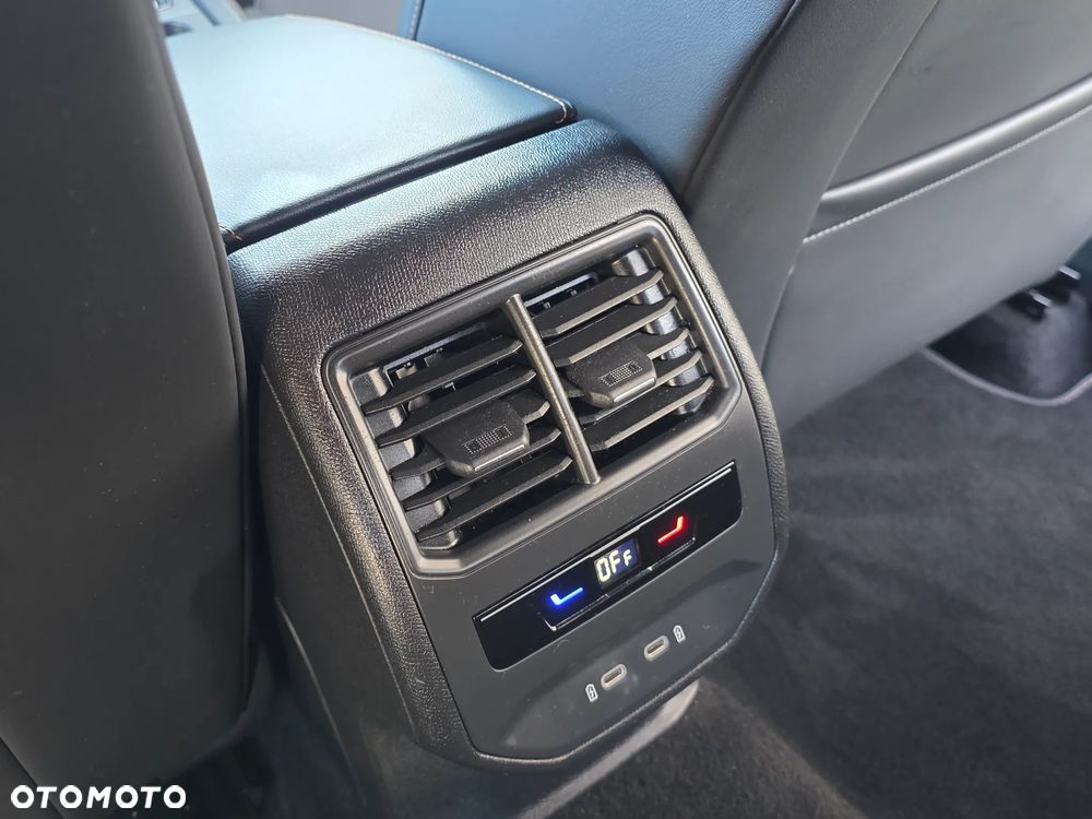 Cupra Formentor 1.5 TSI DSG - 25