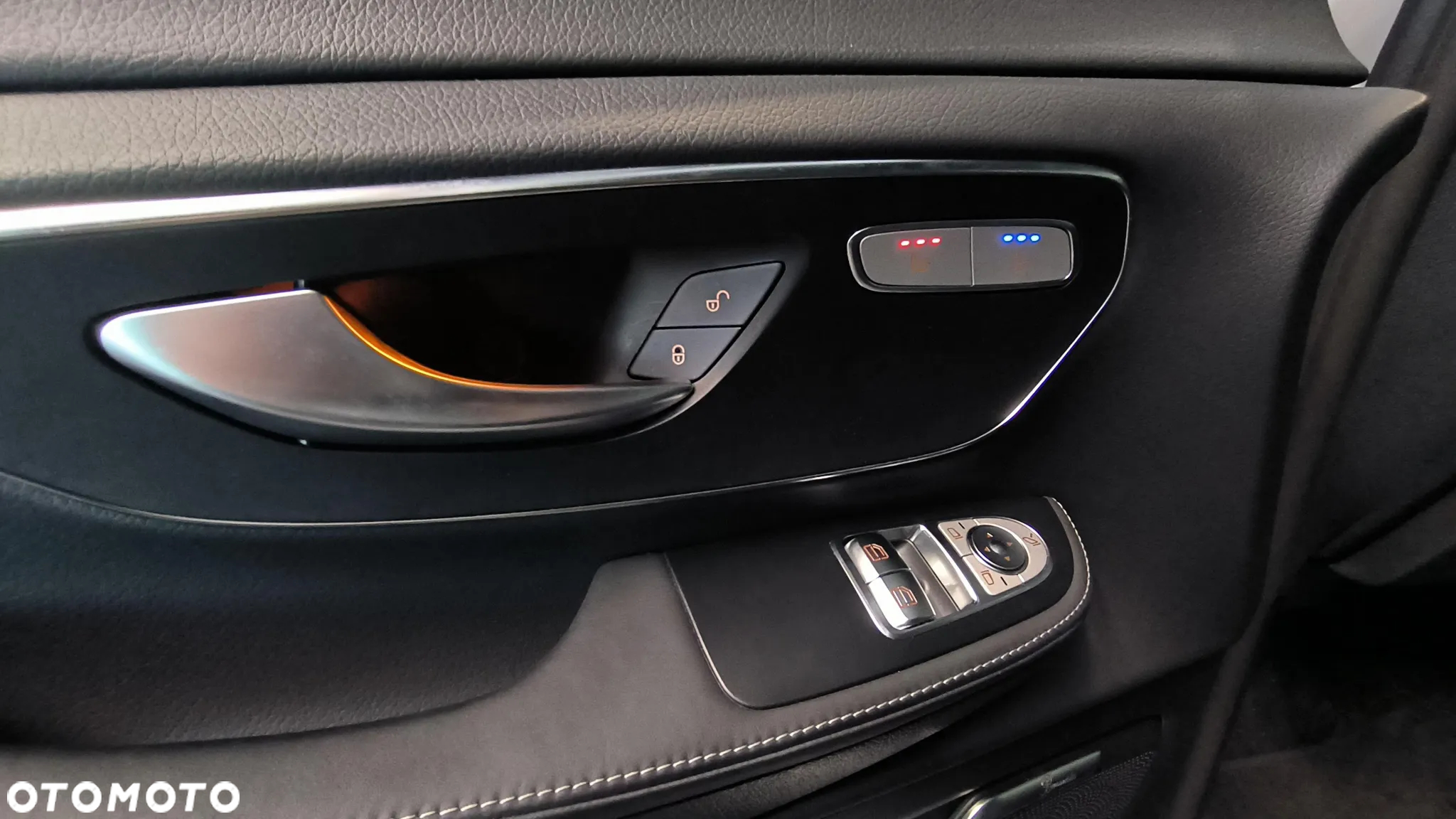 Mercedes-Benz Klasa V 300 d Avantgarde 9G-Tronic (d³ugi) - 18