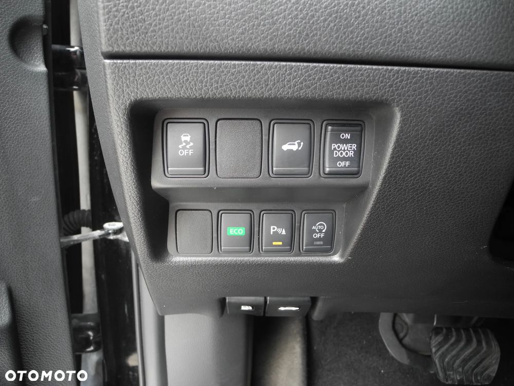 Nissan X-Trail - 26