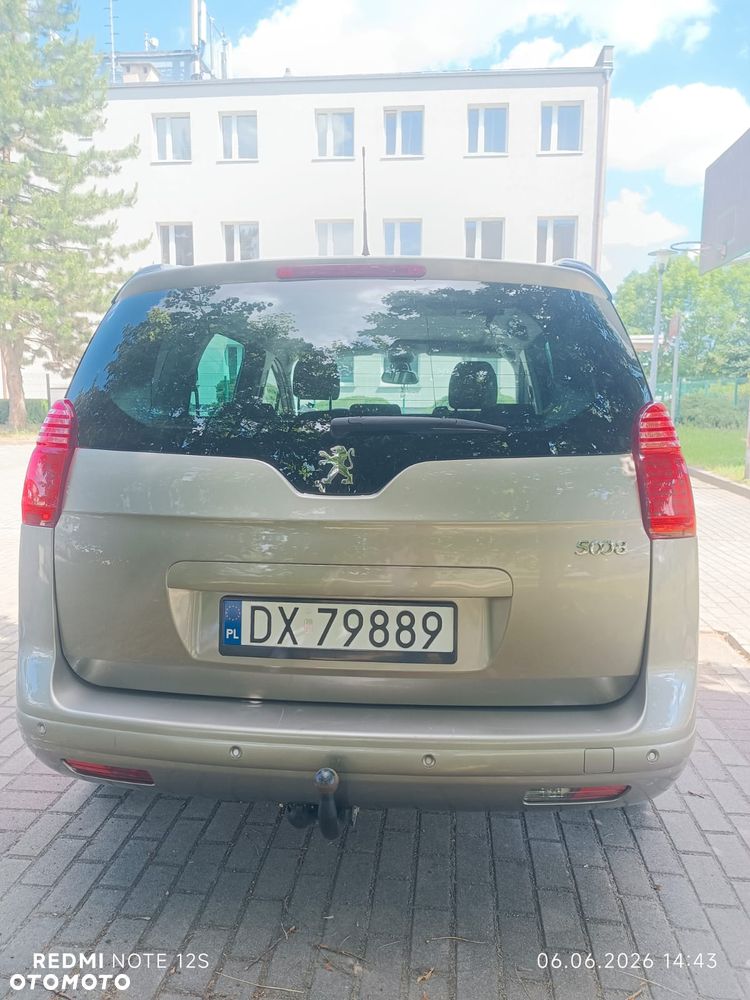 Peugeot 5008 - 4