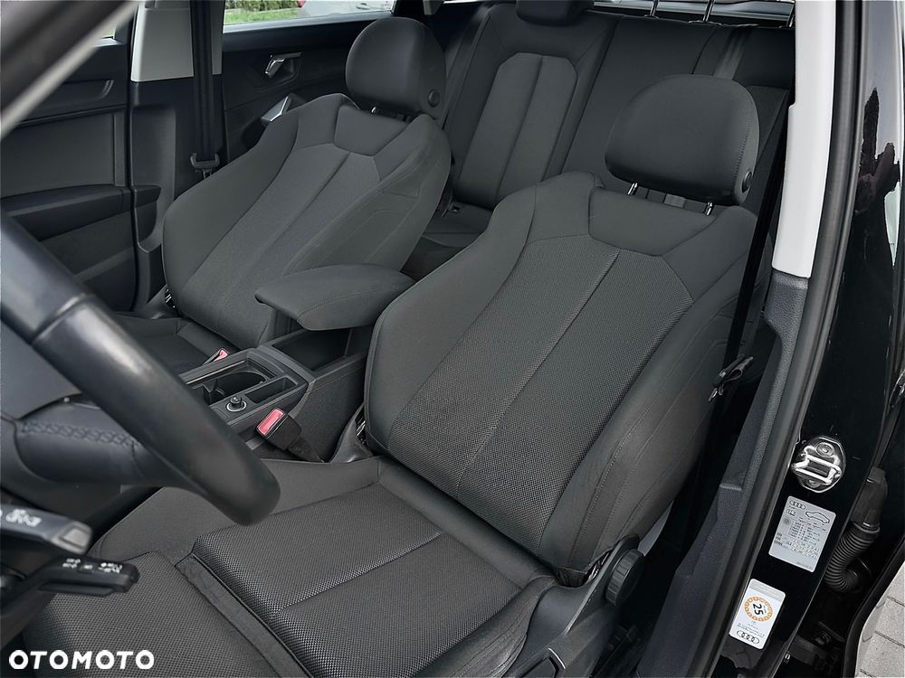 Audi Q3 45 TFSIe S tronic - 21