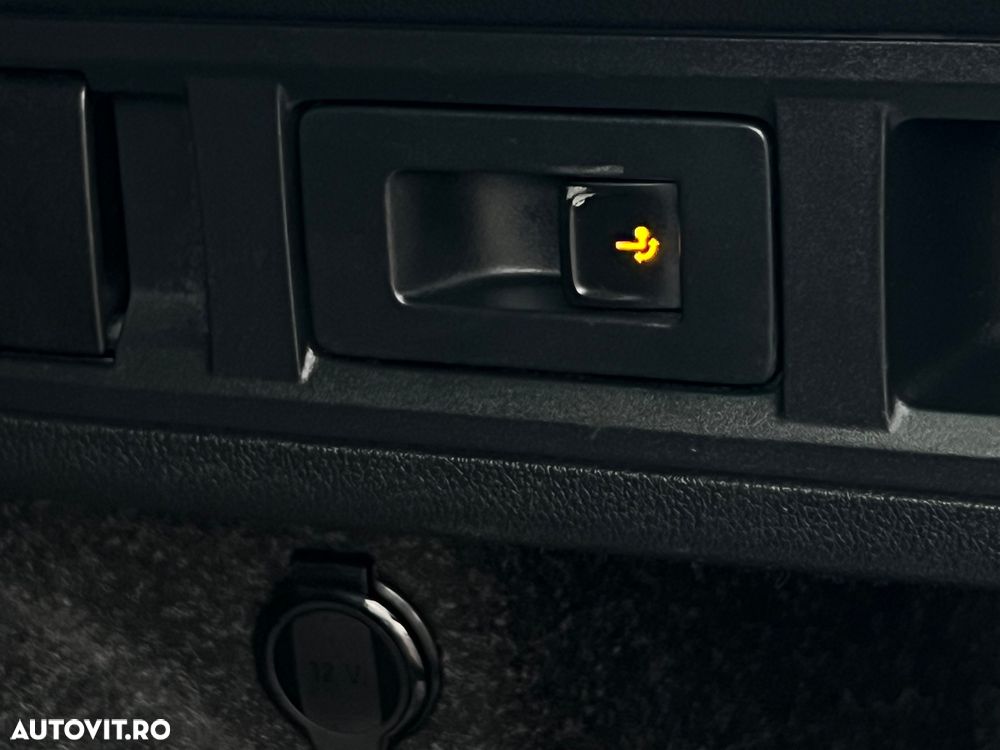 Skoda Octavia 2.0 TDI DSG First Edition - 25