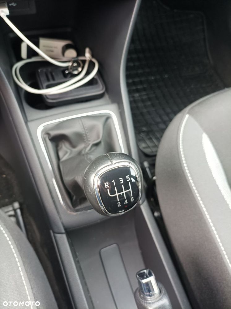 Skoda RAPID Spb 1.0 TSI Ambition - 9