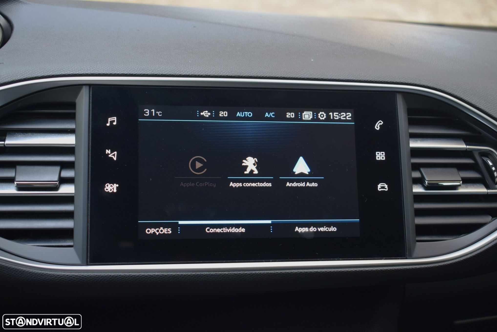 Peugeot 308 1.2 PureTech Style - 32