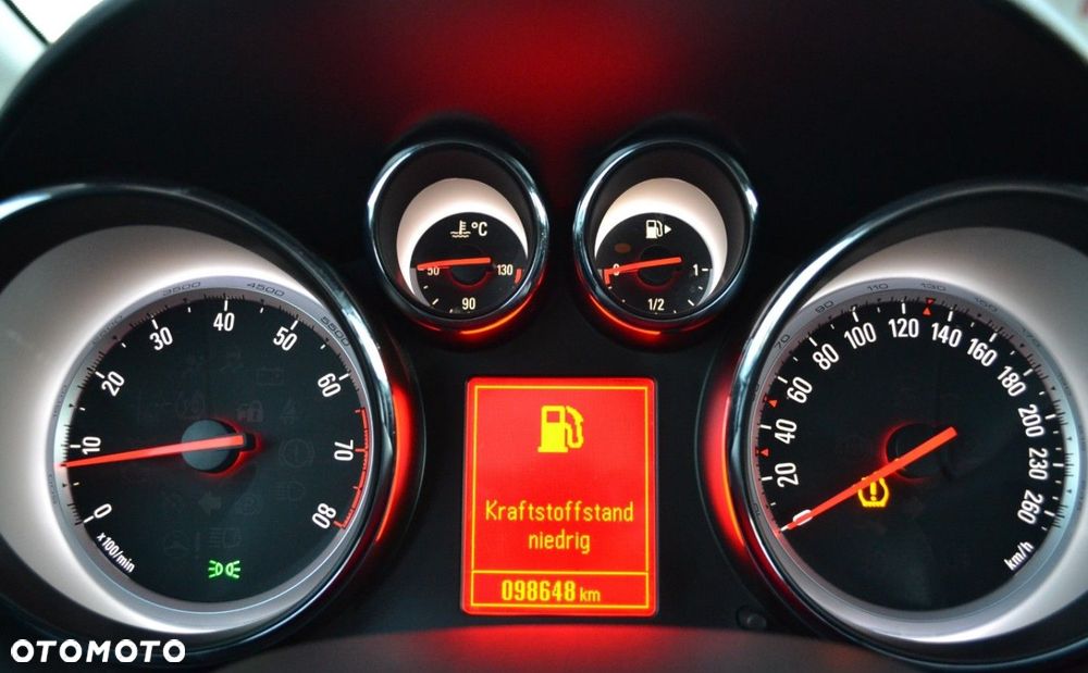 Opel Astra 1.6 Style - 34