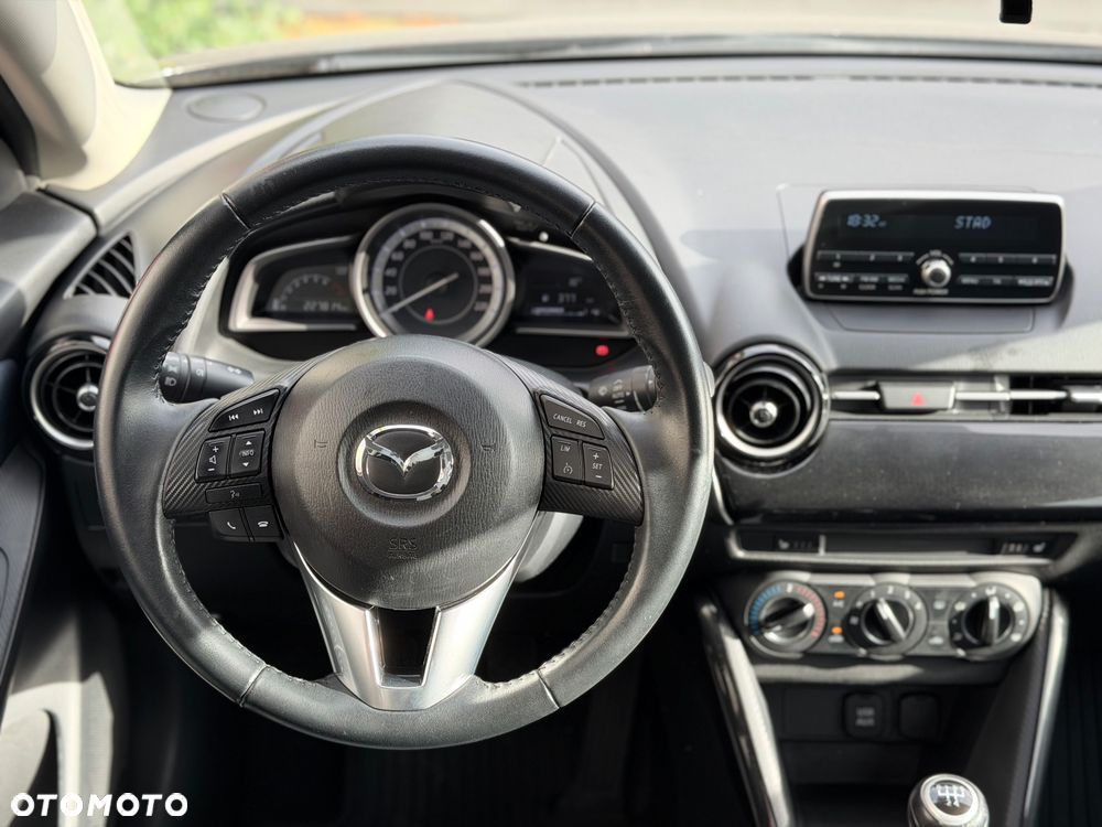 Mazda 2 - 19