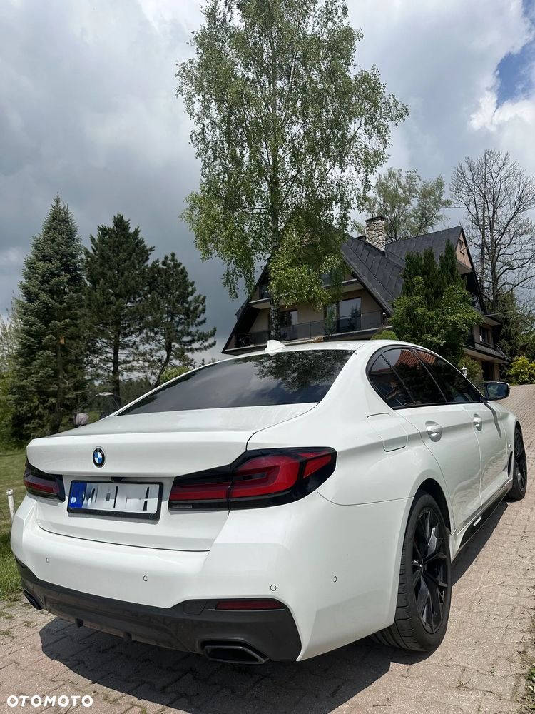 BMW Seria 5 520d xDrive mHEV M Sport sport - 4