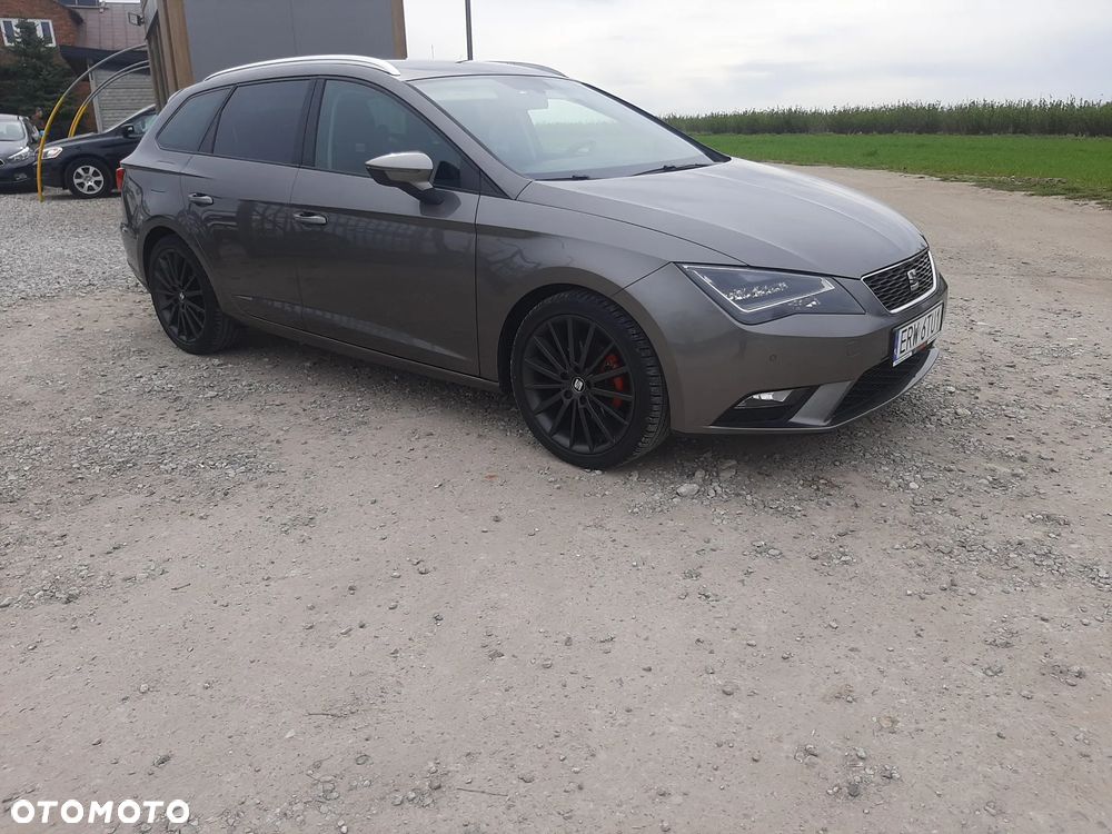 Seat Leon 1.6 TDI ECOMOTIVE Style - 6