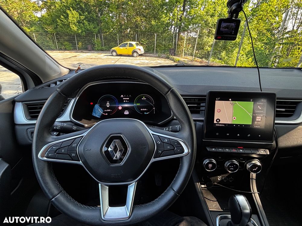 Renault Captur PHEV 160 Techno - 7