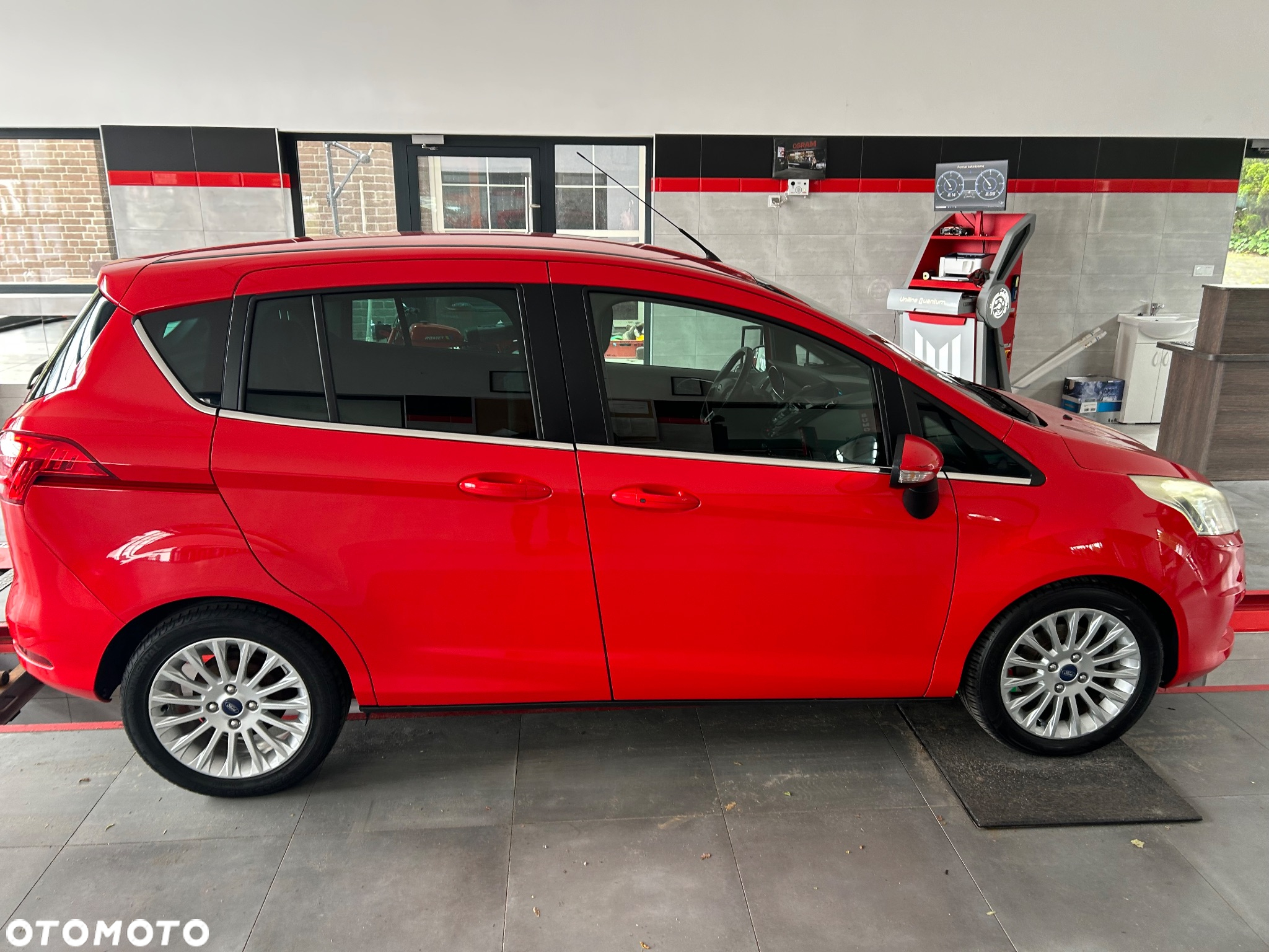 Ford B-MAX 1.6 Colourline - 10