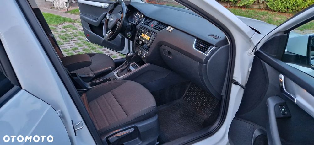 Skoda Octavia 2.0 TDI Style DSG - 12