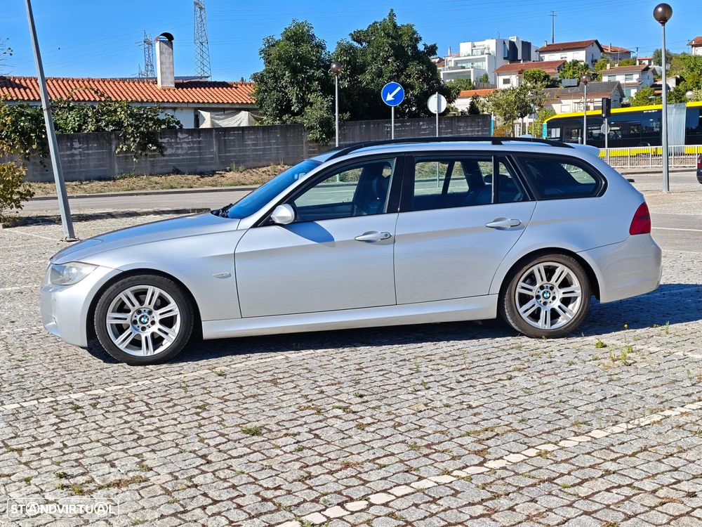 BMW 318 d Pack M - 4