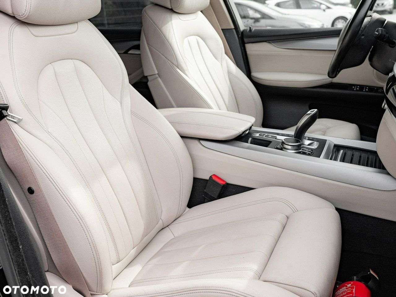 BMW X5 xDrive25d - 34