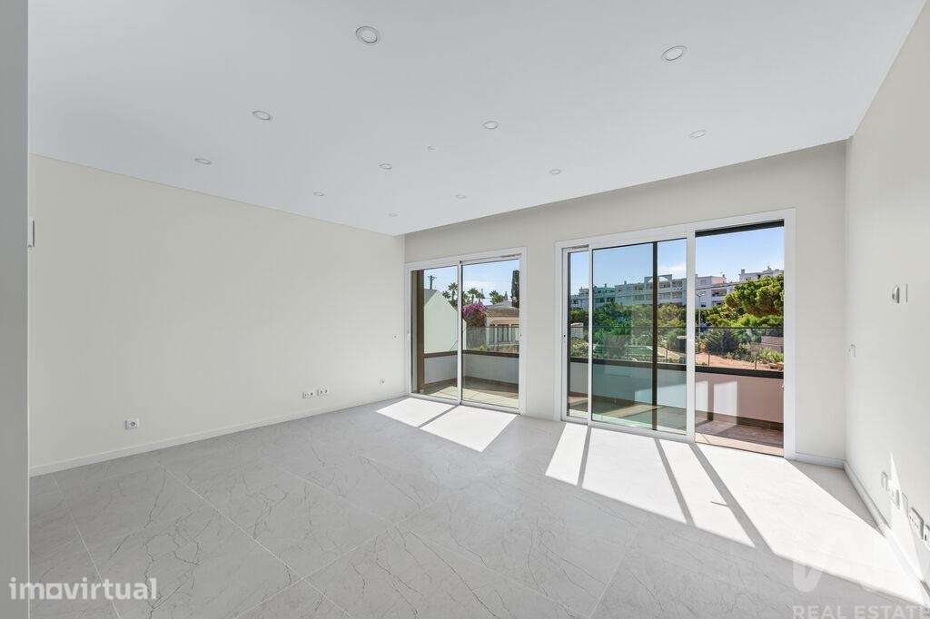 Apartamento T1 em Quarteira de 61,00 m2 - Grande imagem: 4/28
