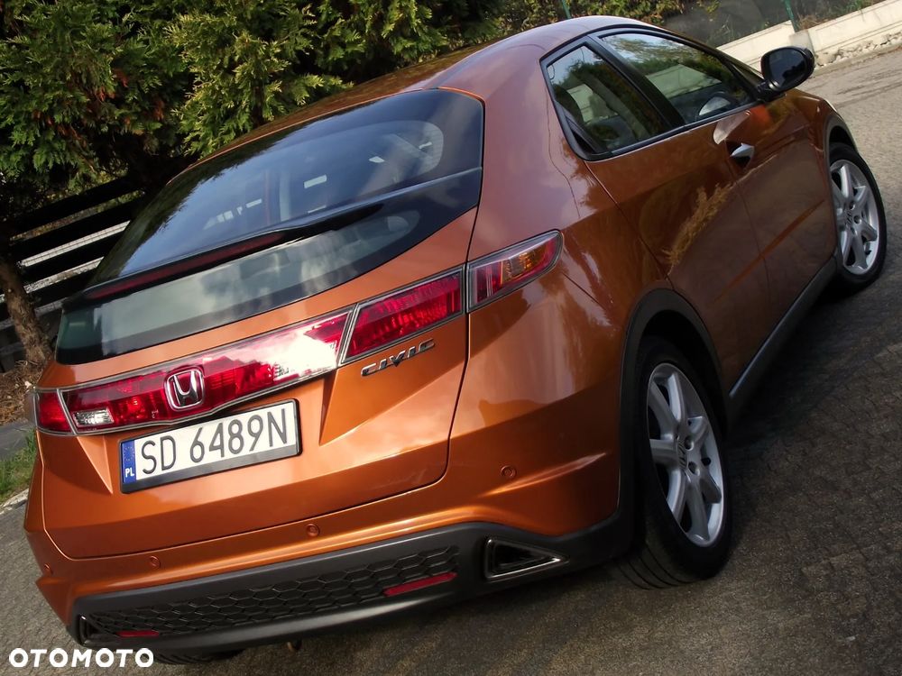 Honda Civic 1.8 Executive - 7