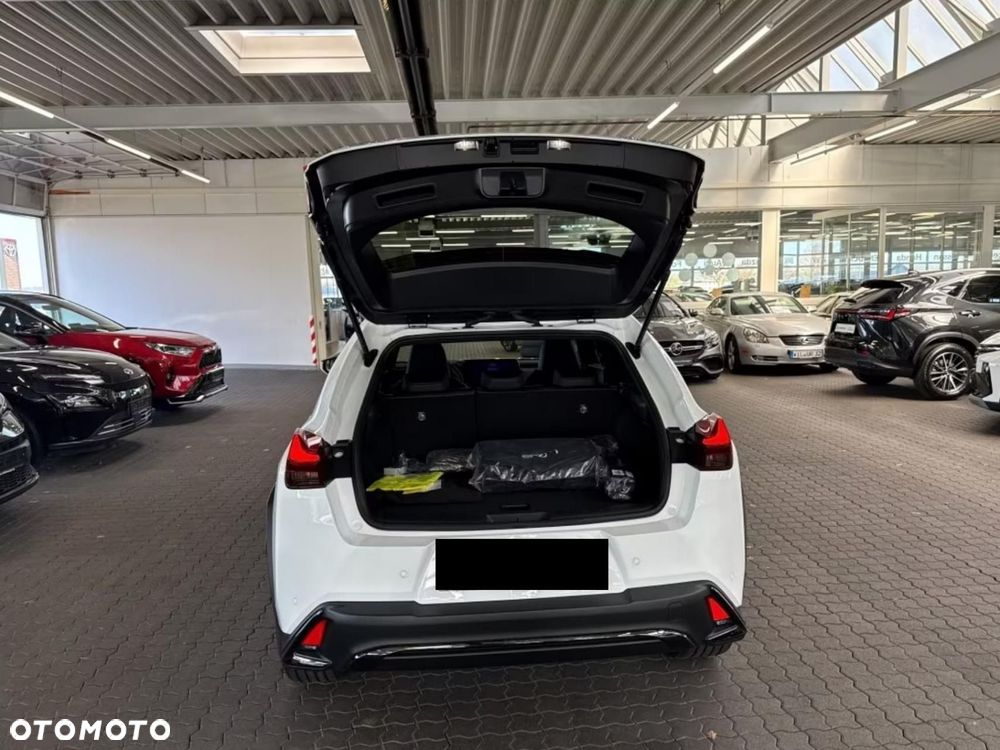 Lexus UX - 8