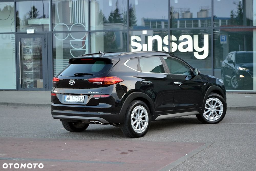 Hyundai Tucson 2.0 CRDI 4WD Automatik Premium - 17