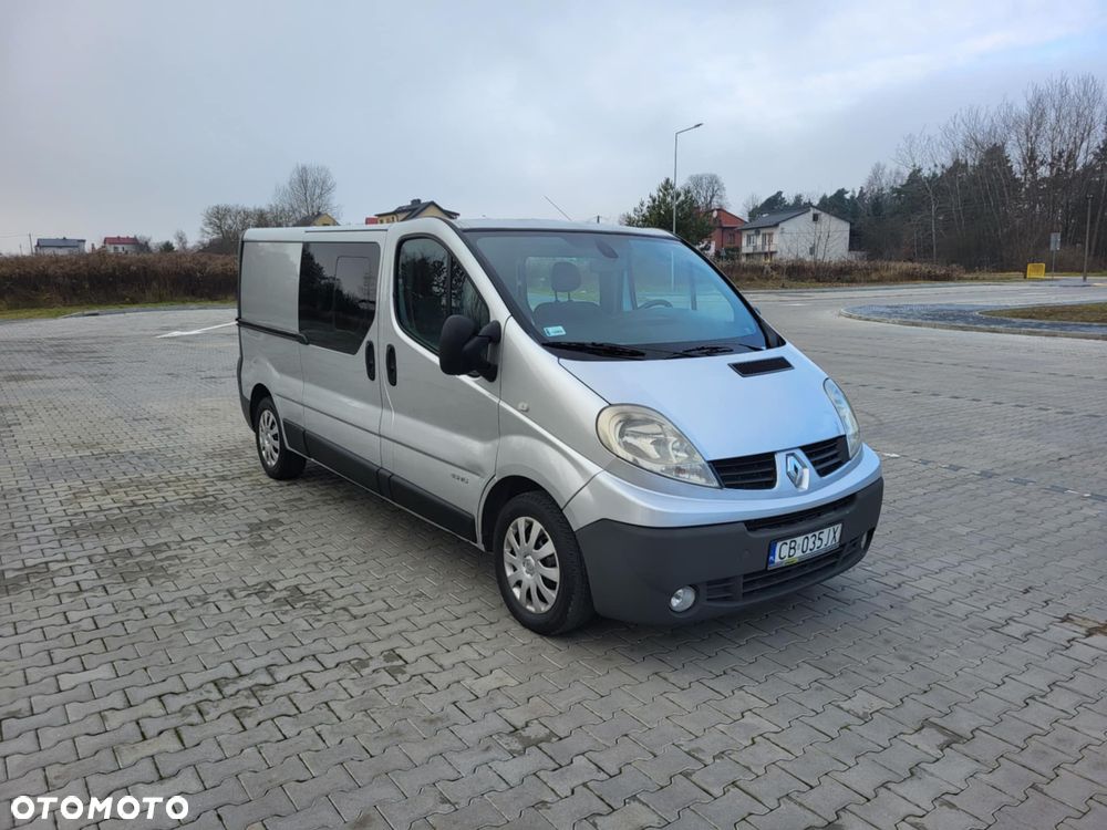 Renault Trafic - 2