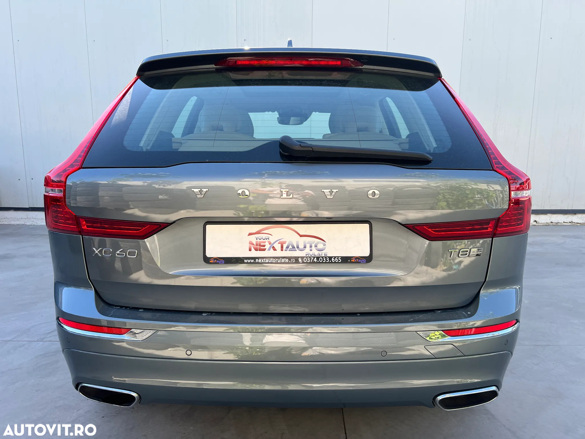 Volvo XC 60 T8 Twin Engine AWD Geartronic Inscription - 22
