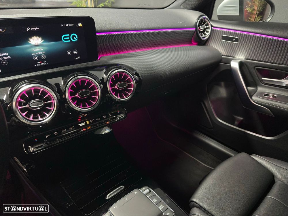 Mercedes-Benz A 250 e Style Plus - 13