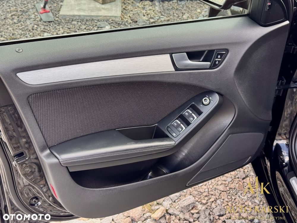 Audi A4 Avant - 16